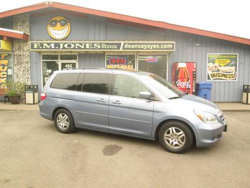 FM Jones and Sons 2007 Honda Odyssey 3rd Row Seating - cars & trucks... for sale in Eugene, OR