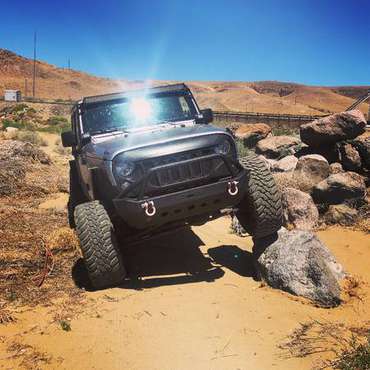 ‘14 lifted wrangler - cars & trucks - by owner - vehicle automotive... for sale in Petaluma , CA
