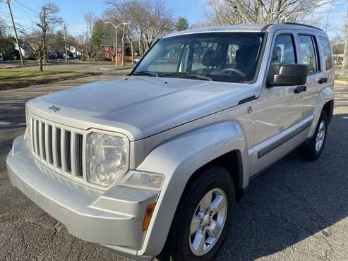 2012 Jeep Liberty Sport SUV 4D Drive Today! for sale in CT
