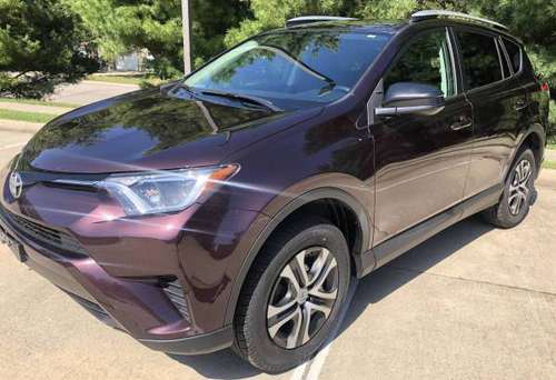 2016 Toyota RAV4 LE AWD 38k $339mo OFF LEASE Camera Bluetooth 1 Owner for sale in Leavenworth, MO