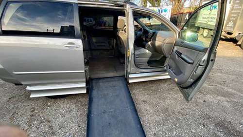 2005 Toyota Sienna Wheelchair Accessible minivan HI MILES - cars &... for sale in West Babylon, NY