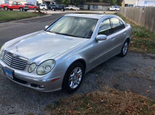 Mercedes E 350 2006 - cars & trucks - by owner - vehicle automotive... for sale in Springfield, IL