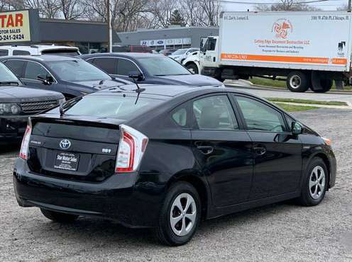 2012 Toyota Prius Hybrid 49,804 miles One Owner - cars & trucks - by... for sale in Downers Grove, IL