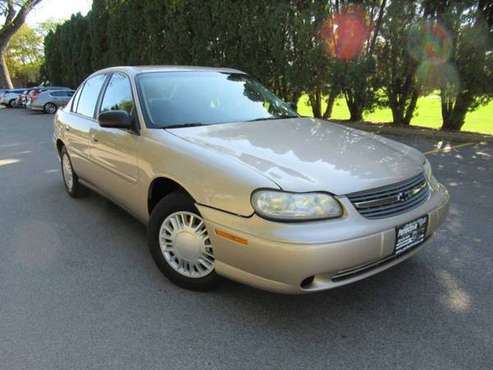 2004 Chevrolet Classic Base 4dr Sedan for sale in Bloomington, IL