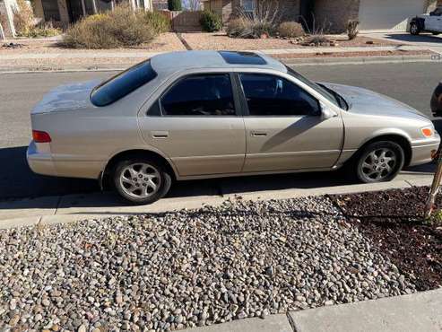 2000 Toyota Camry - cars & trucks - by owner - vehicle automotive sale for sale in Albuquerque, NM