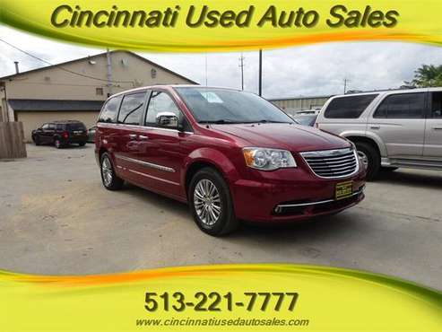 2013 Chrysler Town & Country Touring-L V6 FWD - cars & trucks - by... for sale in Cincinnati, OH
