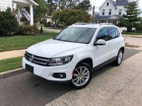 2014 Volkswagen Tiguan SEL, loaded, Like New, One Owner, NO FEES - cars for sale in Rosedale, NY