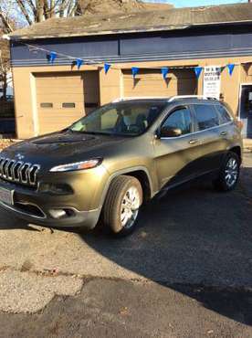 2015 Jeep Cherokee (40k miles) - cars & trucks - by dealer - vehicle... for sale in Marlboro, MA