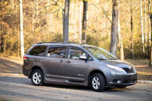 Toyota Sienna BraunAbility Wheelchair Van - 2013 - LOW Miles - cars... for sale in Florence, AL