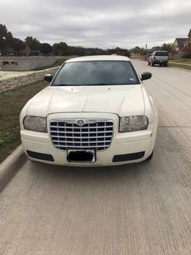 Chrysler 300 for sale - cars & trucks - by owner - vehicle... for sale in Red Oak, TX