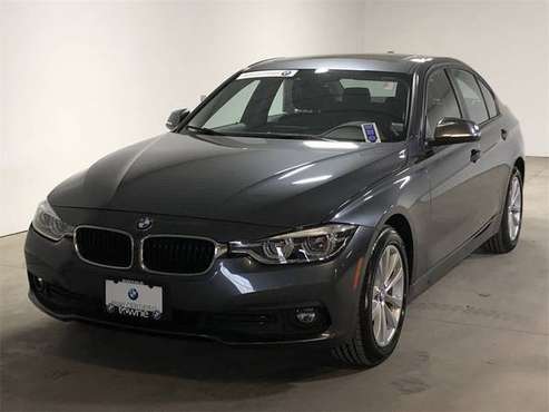 2018 BMW 3 Series 320i xDrive - - by dealer - vehicle for sale in Buffalo, NY