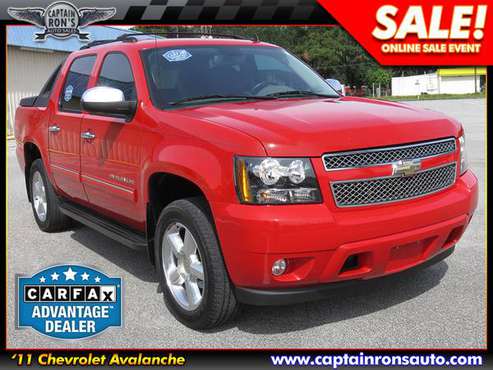 '11 CHEVROLET AVALANCHE CREW CAB w/ V8, Backup Camera, Immaculate! for sale in Saraland, AL