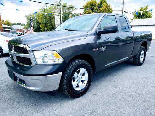 2015 DODGE RAM 1500 HEMI 4X4 CREWCAB 1-OWNER PERFECT+3 MONTH WARRANTY for sale in Front Royal, VA