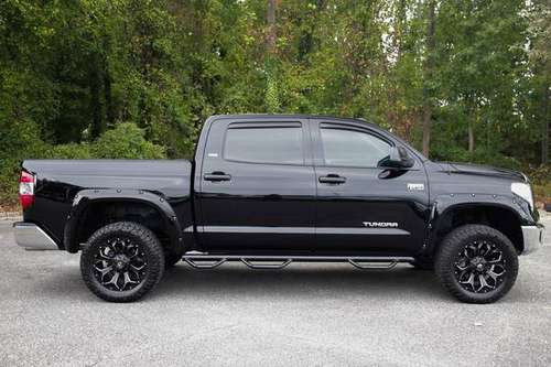 Toyota Tundra 4X4 Truck Lifted Custom Wheels Leather Bluetooth Nice! for sale in Asheville, NC