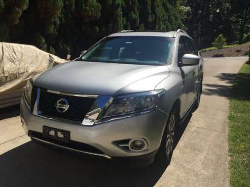 2013 Nissan Pathfinder Priced to sell! for sale in Asheville, NC
