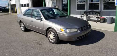 1997 TOYOTA CAMRY LE**ONE OWNER**LOW MILES** for sale in LAKEVIEW, MI