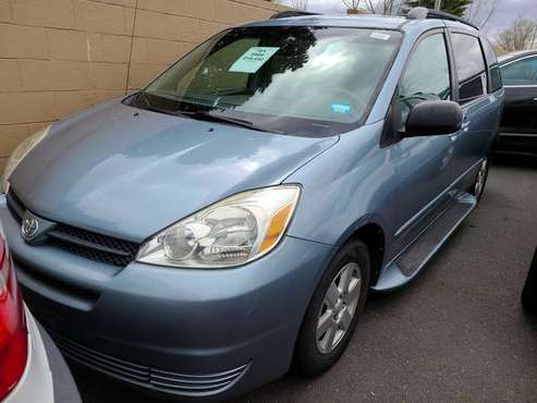 2004 Toyota Sienna for sale in Willimantic, CT