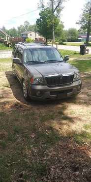 2003 lincoln navigator 4wd - cars & trucks - by owner - vehicle... for sale in White Cloud, MI
