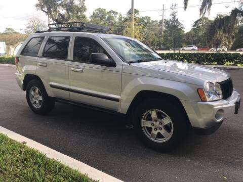 2007 Jeep Grand Cherokee 4x4 - cars & trucks - by owner - vehicle... for sale in Sarasota, FL