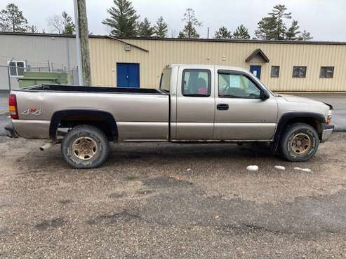 2000 Chevy 2500 HD super cab long box 4 x 4 - - by for sale in Bemidji, MN