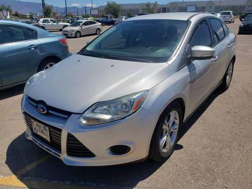 2014 FORD FOCUS SE - cars & trucks - by dealer - vehicle automotive... for sale in Albuquerque, NM