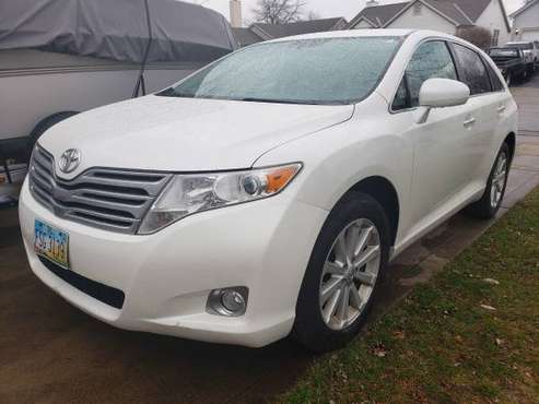 2010 TOYOTA VENZA FWD WITH 158K FOR SALE - cars & trucks - by owner... for sale in Canal Winchester, OH