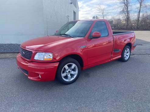 2001 Ford F-150 Lightning LOW LOW MILES for sale in leominster, MA