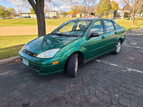 2002 ford focus se - cars & trucks - by dealer - vehicle automotive... for sale in Minneapolis, MN