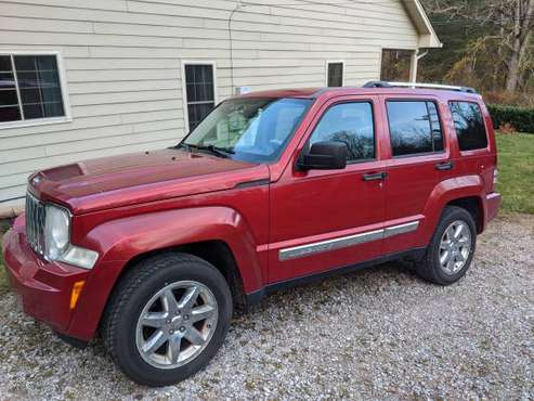 2008 Jeep Liberty Limited 4WD - 85K miles - cars & trucks - by owner... for sale in Sewanee, TN