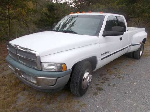 1998 Dodge 3500 truck for sale in Bluff City, TN
