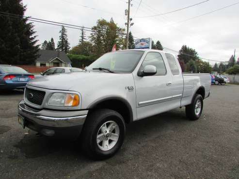 2003 FORD F150 XLT QUAD CAB 4X4 (2 OWNER) 130K MILES - cars & trucks... for sale in Vancouver, OR