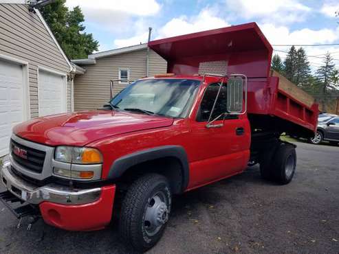 2003 GMC DUMP TRUCK - cars & trucks - by owner - vehicle automotive... for sale in Glen Wild, NY