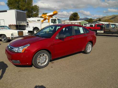 2010 FORD FOCUS SE for sale in Lolo, MT