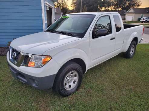 Nissan Frontier 2014 - cars & trucks - by owner - vehicle automotive... for sale in Alachua, FL