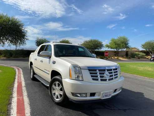 2008 Escalade EXT 4X4 - cars & trucks - by owner - vehicle... for sale in Palm Desert , CA