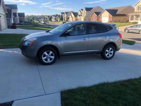 2010 Nissan Rouge $4200 for sale in Fort Wayne, IN