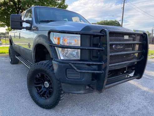 2011 Ford F-250 Super Duty XL-4x4-CLEAN TITLE for sale in Houston, TX