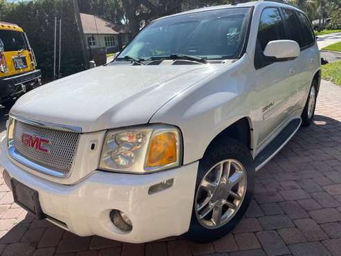 2008 GMC Envoy Denali V8-4x4 - DVD player Navigation ALL OPTIONS for sale in Casselberry, FL