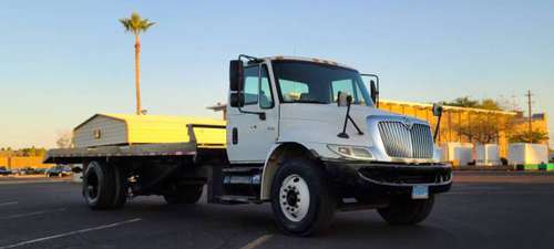 2007 International 4300 DT466E flat bed truck with winch - cars & for sale in Mesa, AZ