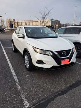 Nissan rogue Sport Sv - cars & trucks - by owner - vehicle... for sale in Coram, NY