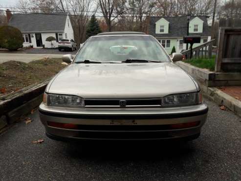 1993 Honda Accrod - cars & trucks - by owner - vehicle automotive sale for sale in Weymouth, MA