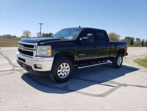 2011 Chevy 2500HD Crew Cab LTZ - - by dealer - vehicle for sale in Canton, WI