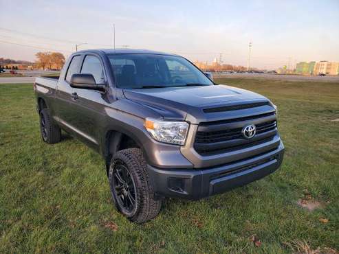 2014 Toyota Tundra Double Cab 4WD 5.7L V8 6.5FT (Financing!) - cars... for sale in Jefferson, WI