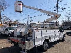 2008 *Ford* *F-350 SD 34 FOOT BUCKET BOOM TRUCK* *SEVE - cars &... for sale in Massapequa, NY