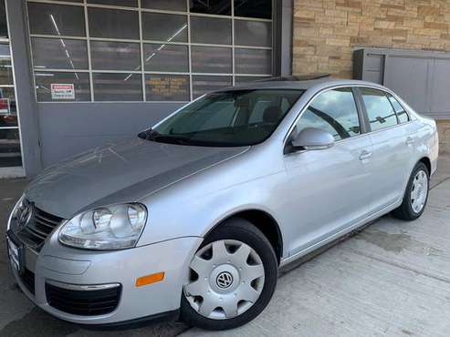 2008 VOLKSWAGEN JEETA - - by dealer - vehicle for sale in MILWAUKEE WI 53209, WI