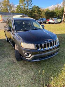 2011 Jeep Compass - cars & trucks - by dealer - vehicle automotive... for sale in Kinston, NC