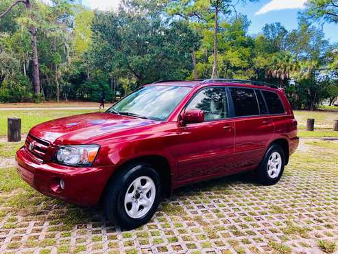 2007 Toyota Highlander SUV - cars & trucks - by owner - vehicle... for sale in TAMPA, FL