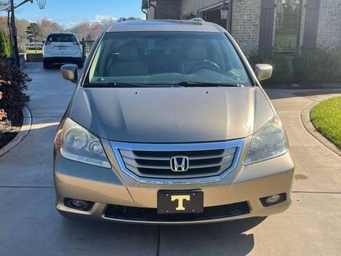 2008 Honda Odyssey Touring - cars & trucks - by owner - vehicle... for sale in Knoxville, TN