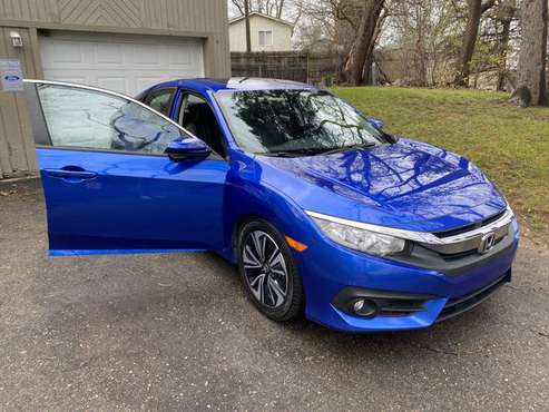2017 HONDA CIVIC EX 1.5 TURBO - cars & trucks - by owner - vehicle... for sale in Waterford, MI