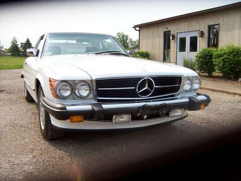 1988 MERCEDES BENZ 560SL - cars & trucks - by owner - vehicle... for sale in Medina, OH